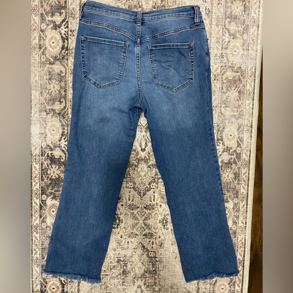 Free People 5 Button‎ Closure Split Front Crop Medium Denim Jeans Womens 28” - Picture 10 of 11